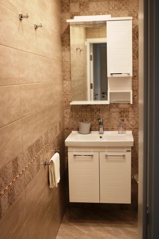 Central Varna Apartment - Lets4Holiday Экстерьер фото
